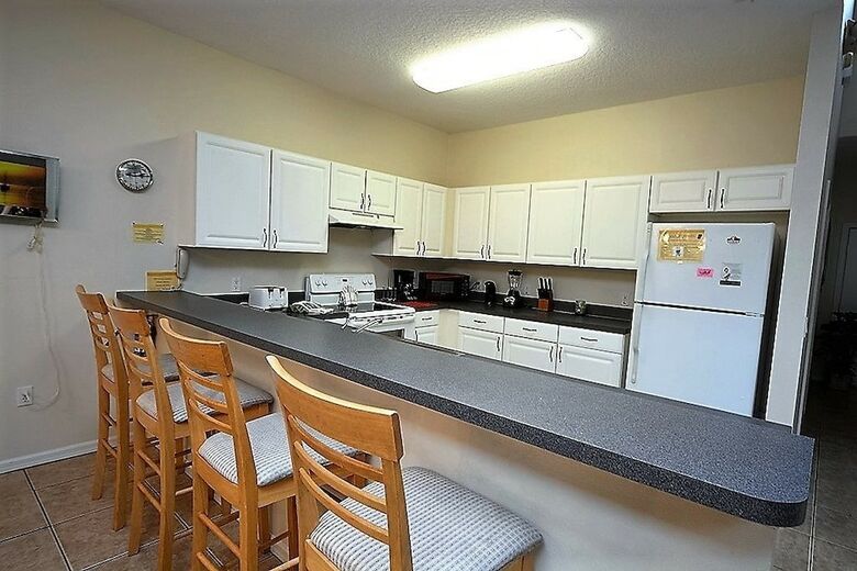 Cumbrian Lakes 1223 - Six Bedroom Villa With Private Pool