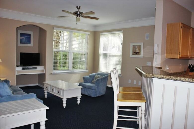 Runaway Beach Club 3101 - Two Bedroom Condo