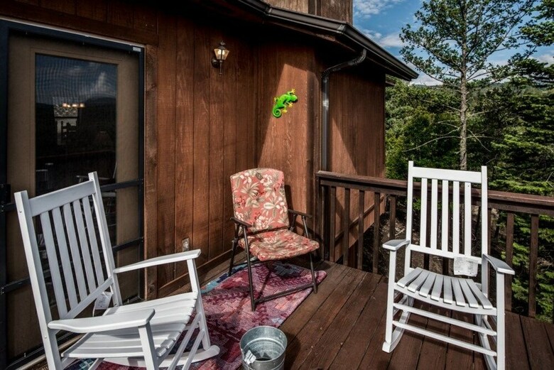 New Mexico Mountain Retreat - Three Bedroom Cabin