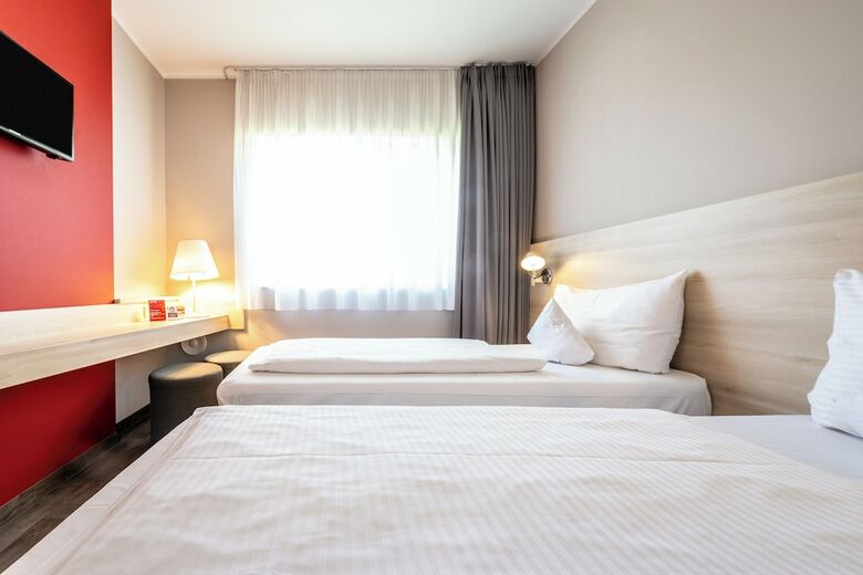 Serways Hotel Feucht Ost