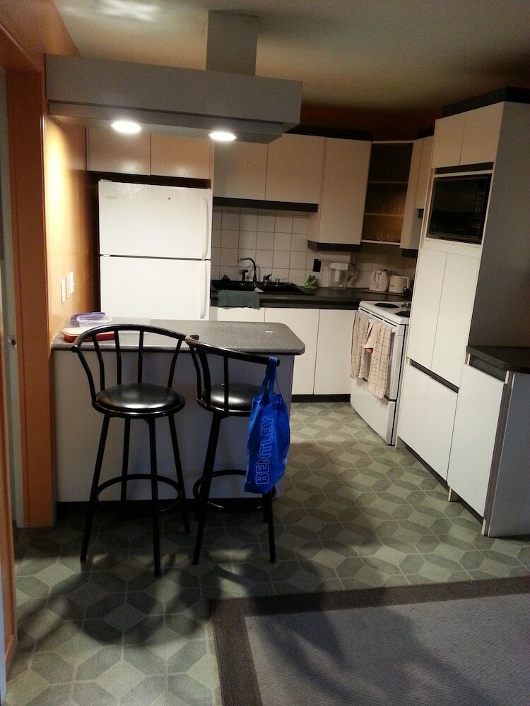 Apartment On Lambert Street