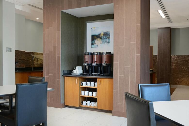 Hotel Residence Inn By Marriott Downtown Long Beach