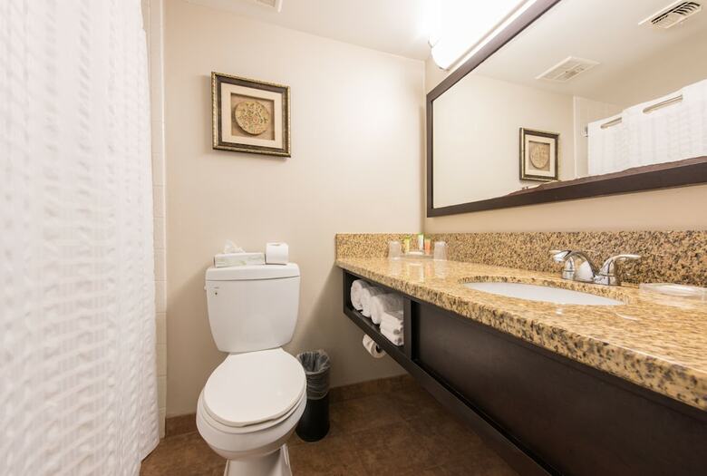 Vanllee Hotel And Suites