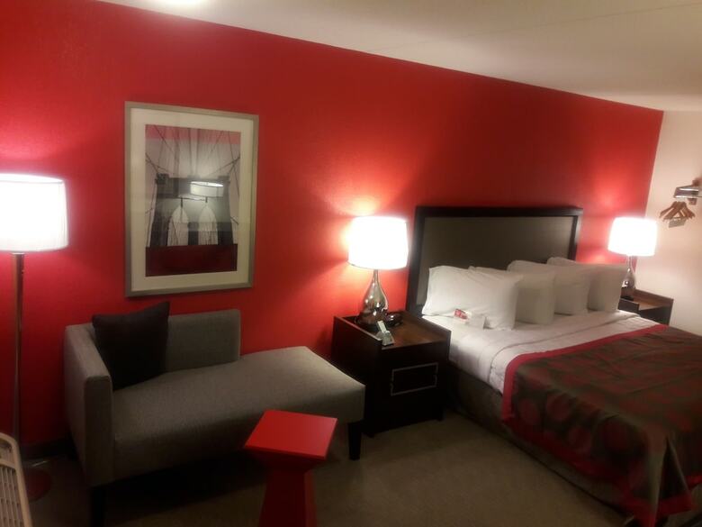 Hotel Ramada By Wyndham Albuquerque Airport