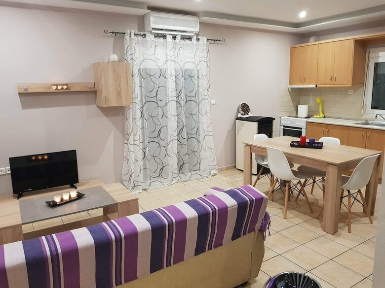 Nina Apartments