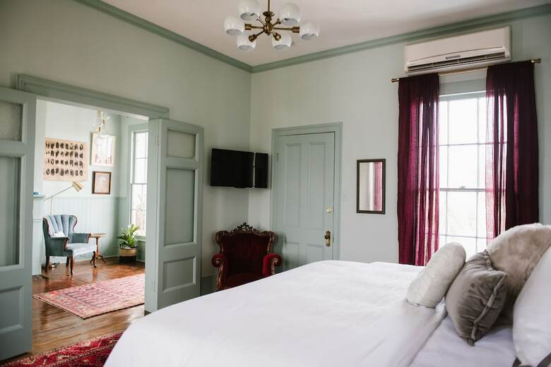 Bed & Breakfast Carr Mansion