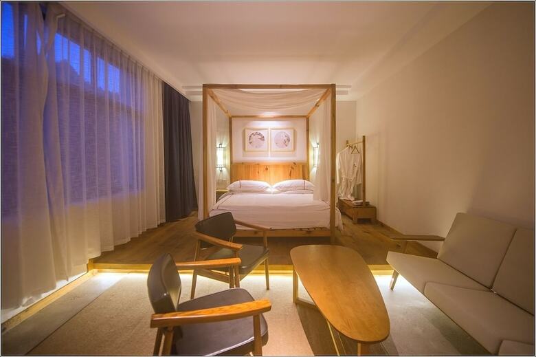Ru Village Hotel