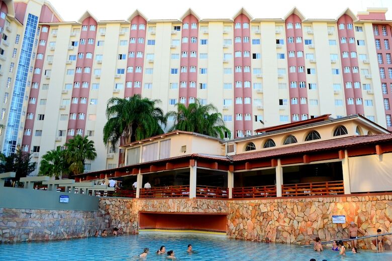 Hotsprings B3 Hotels