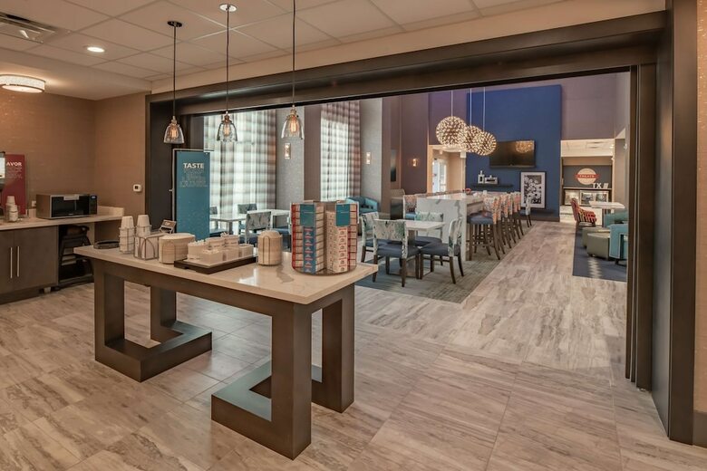 Hotel Hampton Inn And Suites Dallas/plano Central