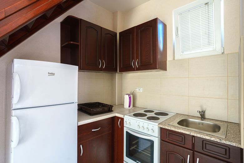 Aparthotel Apartments Lora