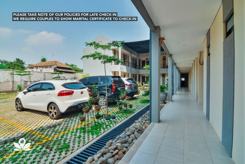 Hotel Zen Rooms Cilandak Kko Syariah