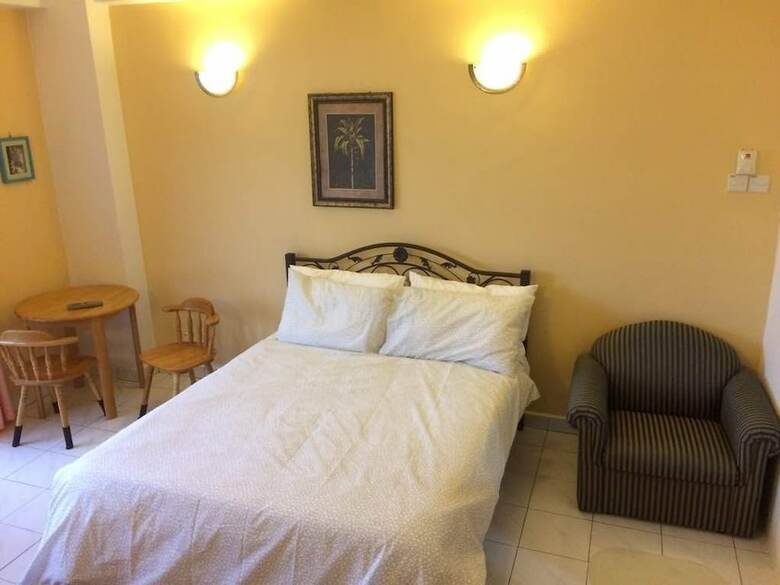 Hotel 2 Bedrooms Apartment By Paul