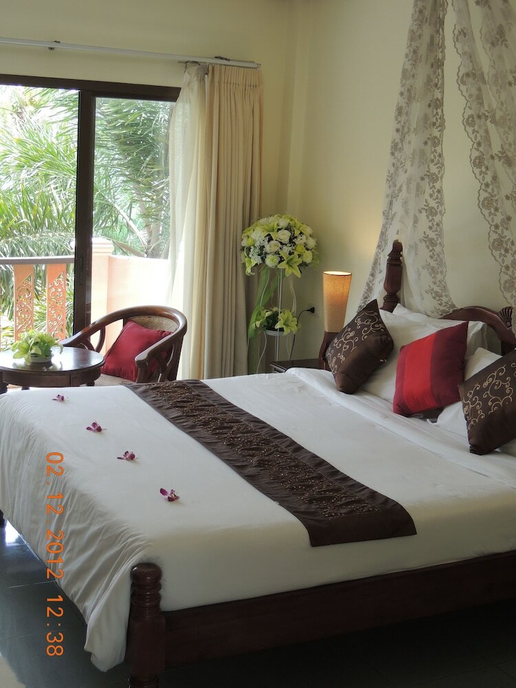 Hotel Lanta Seafront Resort