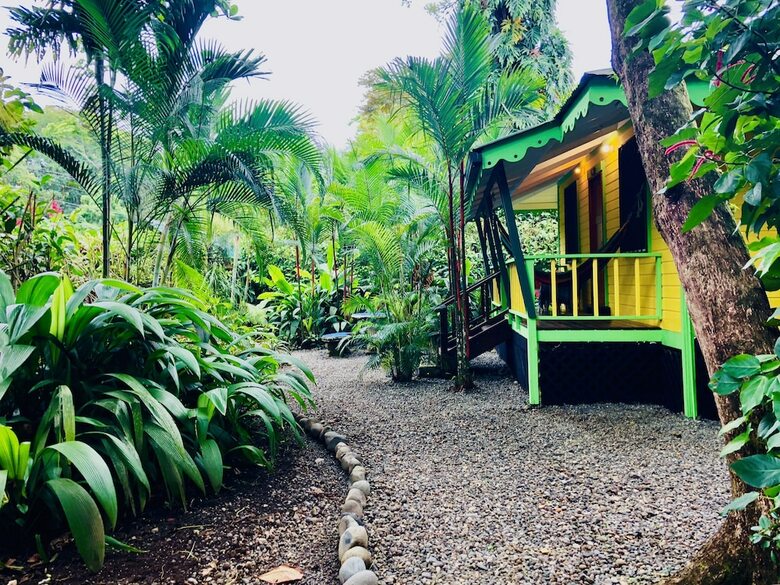 El Jardin de Playa Negra