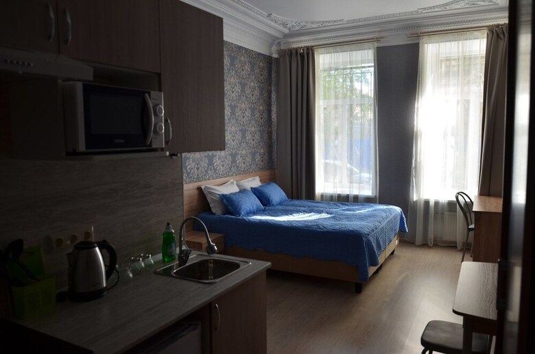 Apart33
