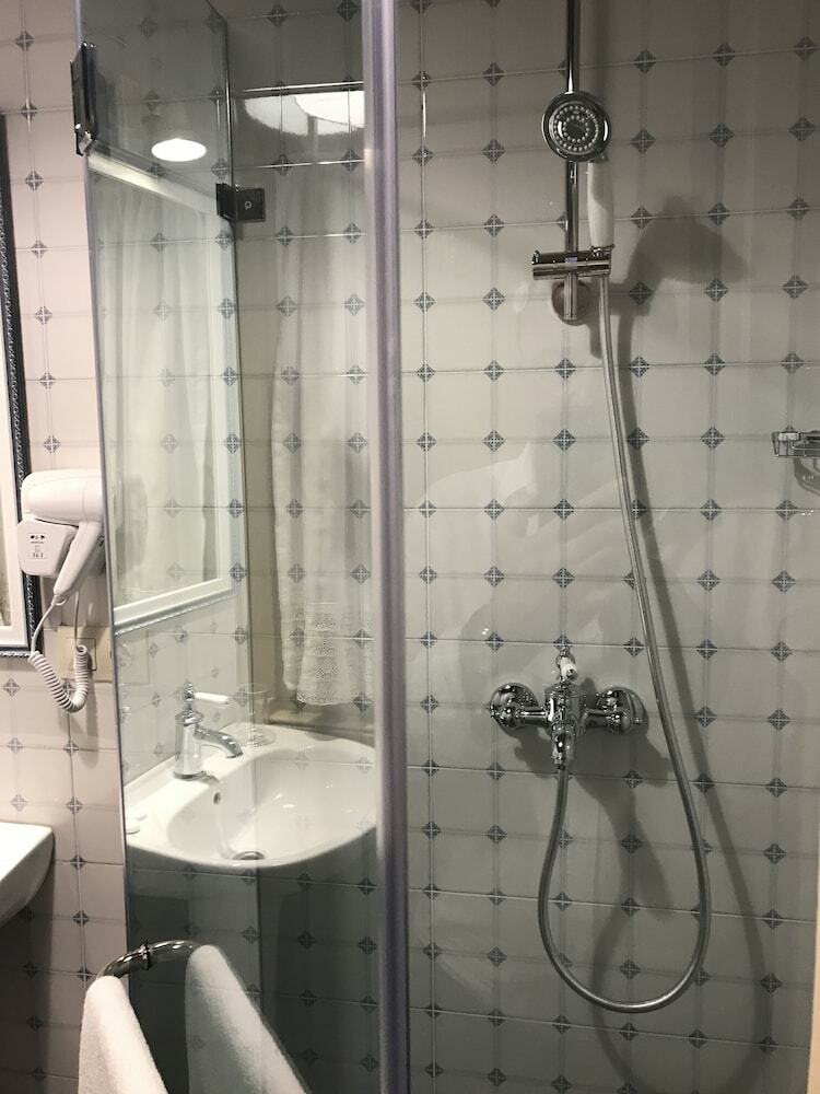 Oc Apartments