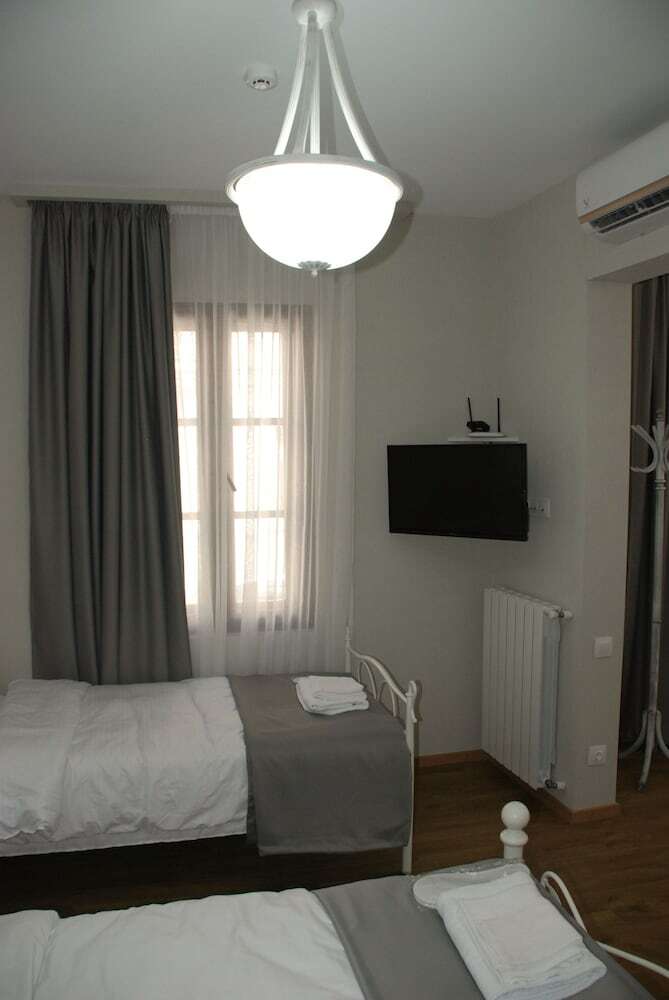Oc Apartments
