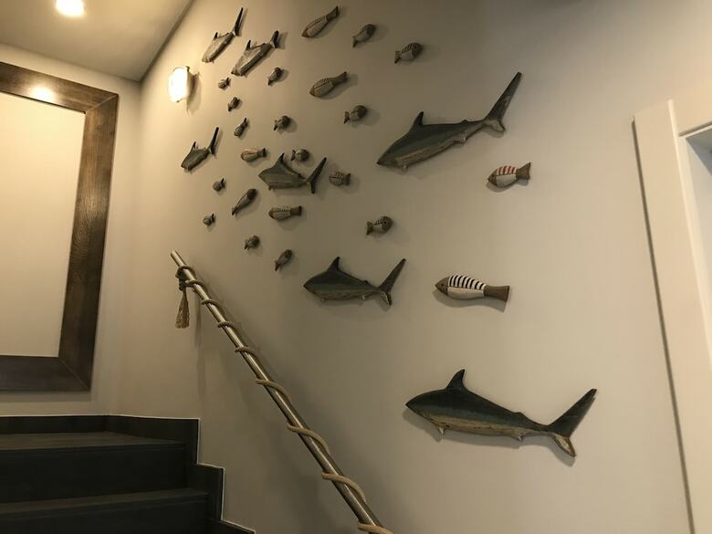 Hostal Royal Beach Hostel & Suites