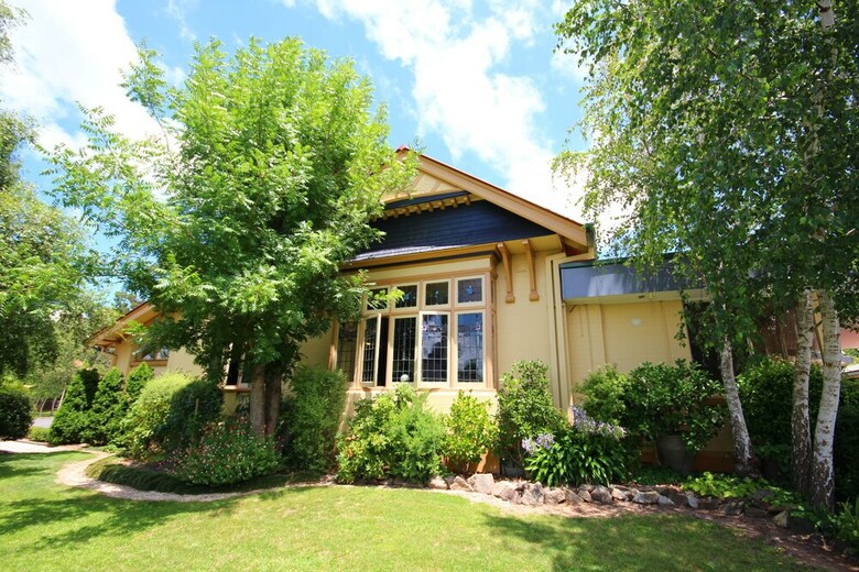 Motel Cotswold Gardens