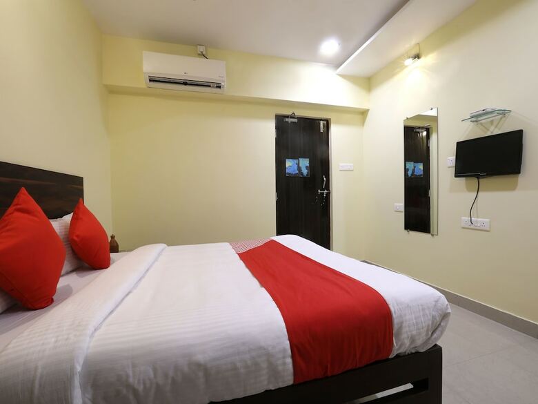 Hotel Oyo 12748 Govindpuram Apartment