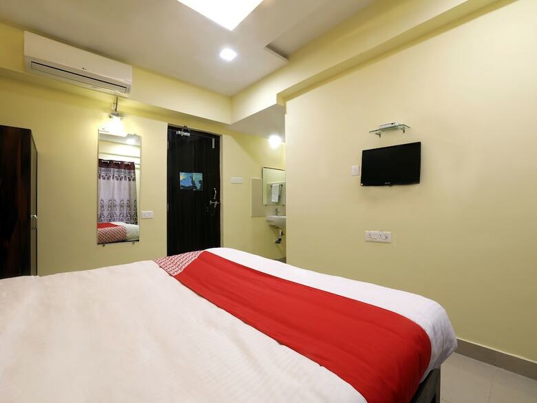 Hotel Oyo 12748 Govindpuram Apartment