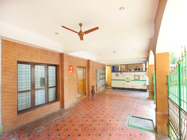 Hotel Oyo 11736 Venkateswara Vilasam
