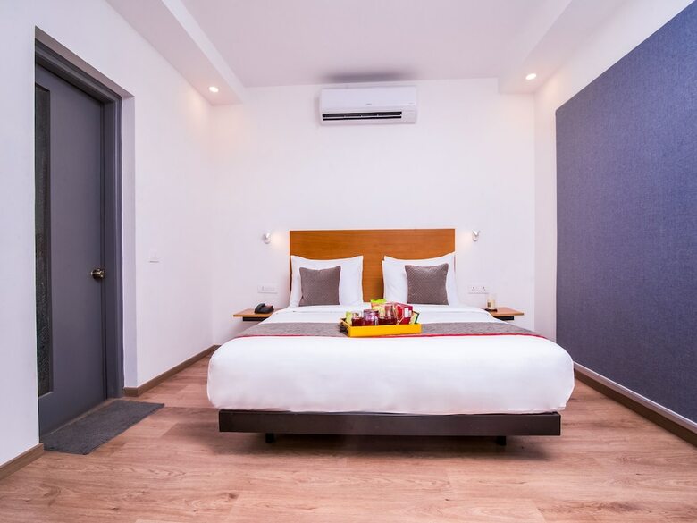 Hotel Oyo Townhouse 023 Cr Park