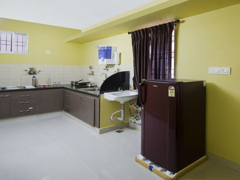 Apartamentos Oyo 13036 Home Spacious 2bhk Ecr