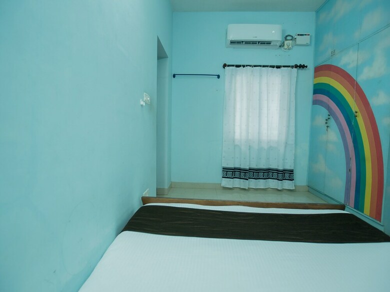 Oyo 12176 Home Spacious 3bhk Near Ecr