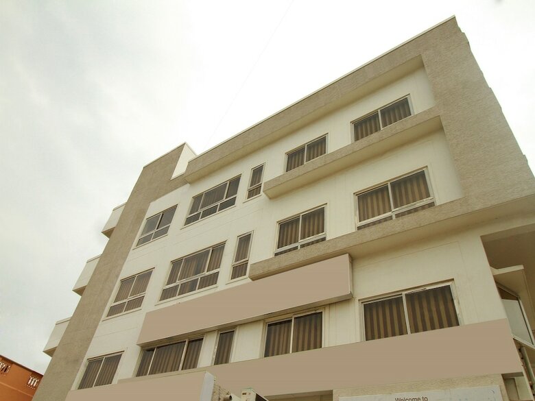 Hotel Oyo 12069 Rankghas Residency
