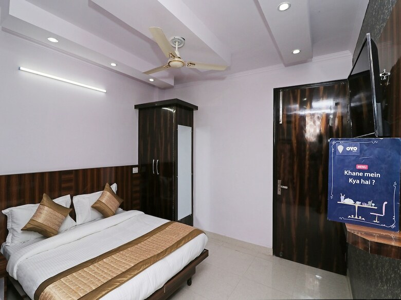 Oyo 12348 Hotel Aerosky Residency