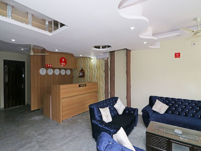 Oyo 12348 Hotel Aerosky Residency