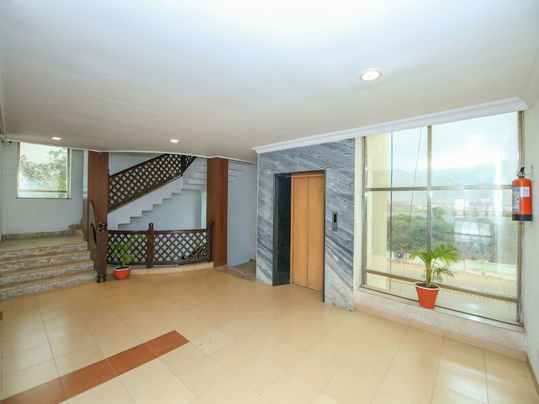 Oyo 13279 Hotel Jabali Palace