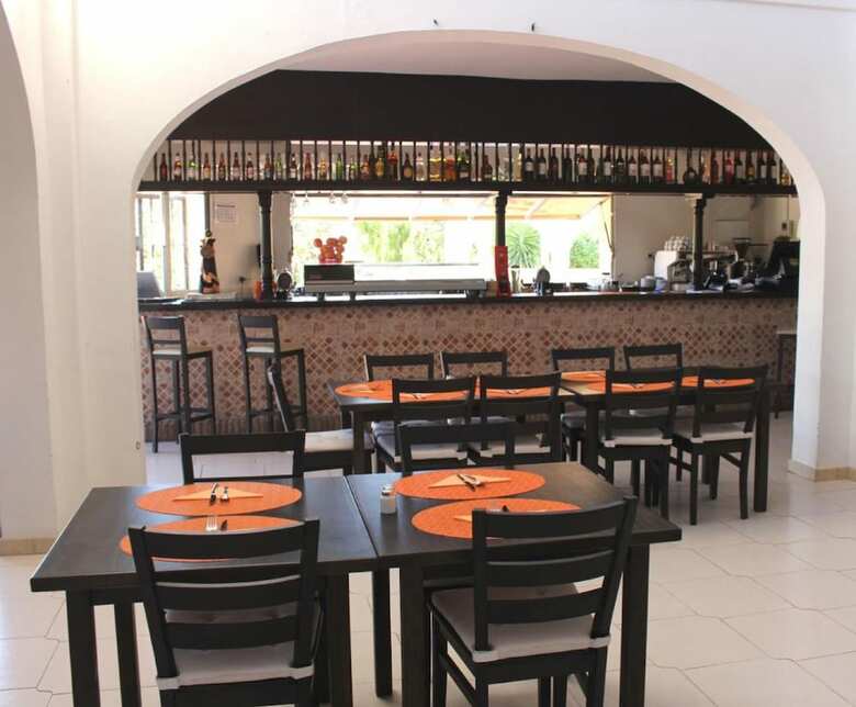 Aparthotel Apartment Club Playa Flores