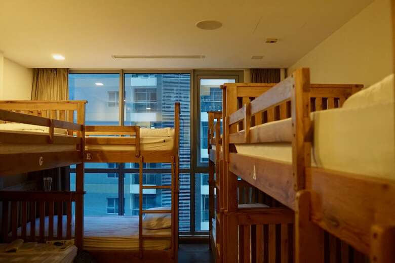 Hostal Travelaholic's Homestay
