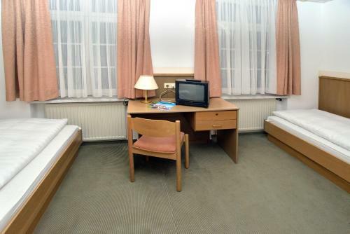 Hostel 1a Zimmer Frei