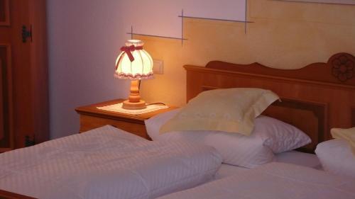 Hostal G�stehaus Kaiser