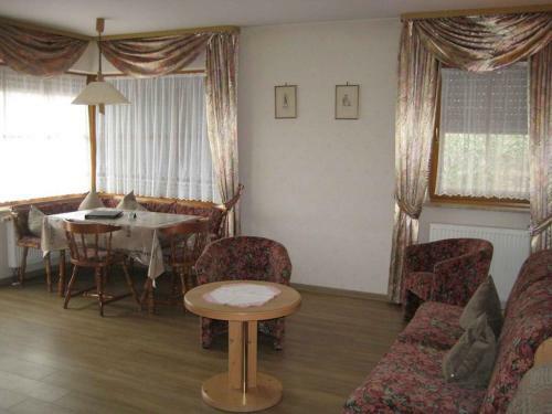 Hostal Gasthaus Linde