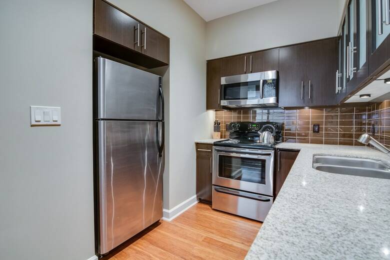 Apartamentos Bluebird Suites Near Autozone Park