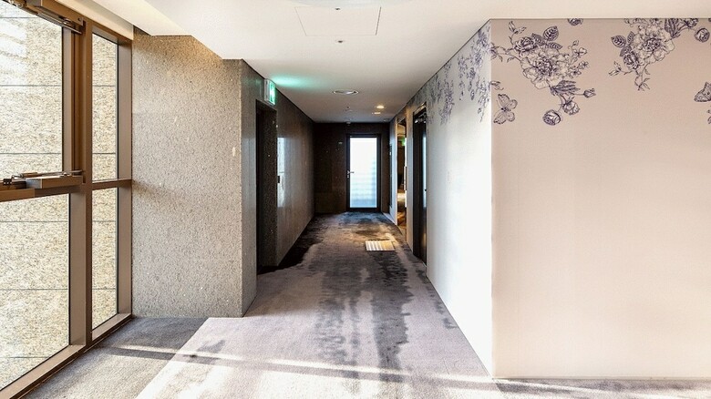 Stayrak Hotel