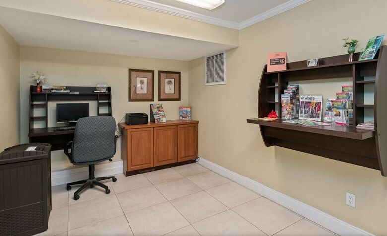 Aparthotel Chase Suite Hotel Tampa