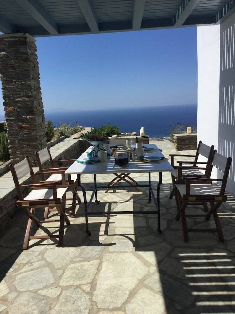 Blue Azur Deluxe Villa