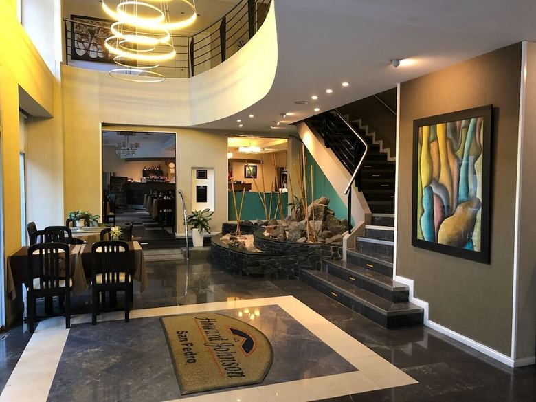 Hotel Howard Johnson By Wyndham San Pedro