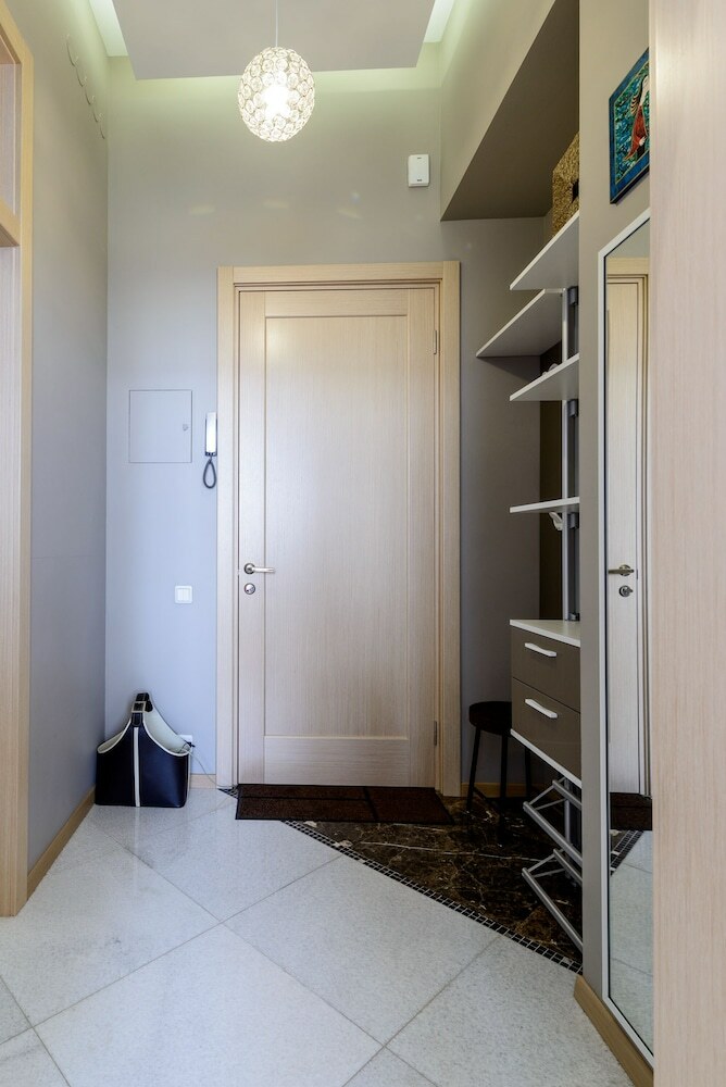 Aquarelle Apartment On Stremyannaya