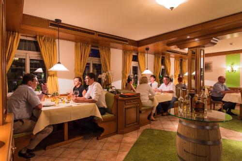 Hotel Herrenk�ferei