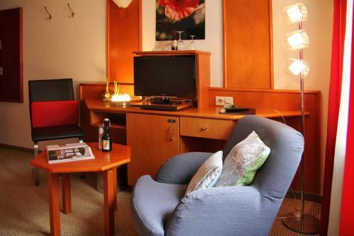 Hotel Restaurant Gr�ner Baum Und Altes Tor