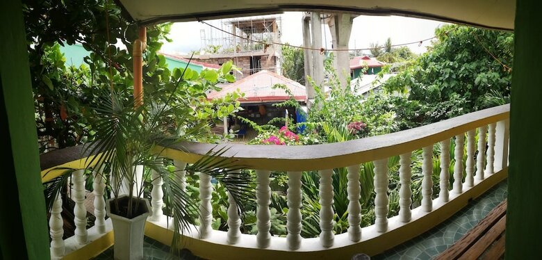 Hotel Guanna's Place Room And Resto Bar