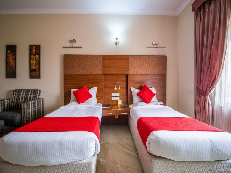 Oyo 1199 Hotel Maharaja Residency