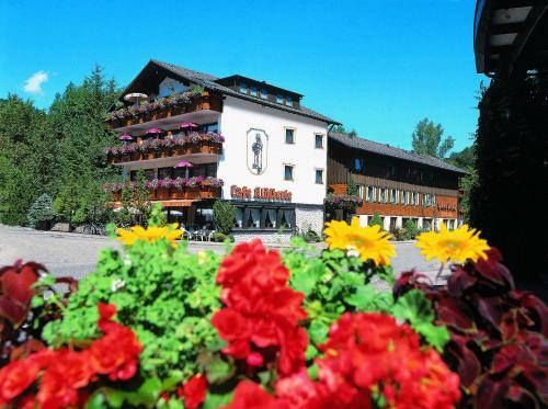 Hotel Hirsch Mit Caf� Kl�sterle