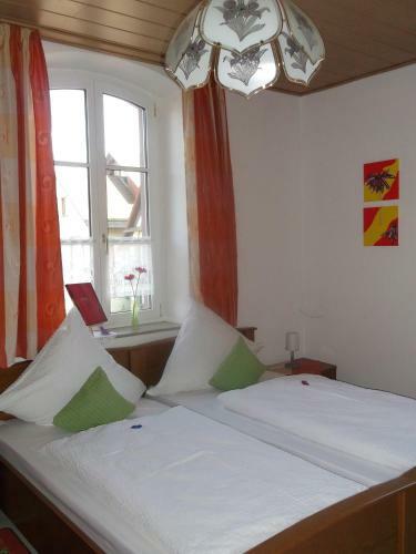 Hostal Gasthaus Schwanen